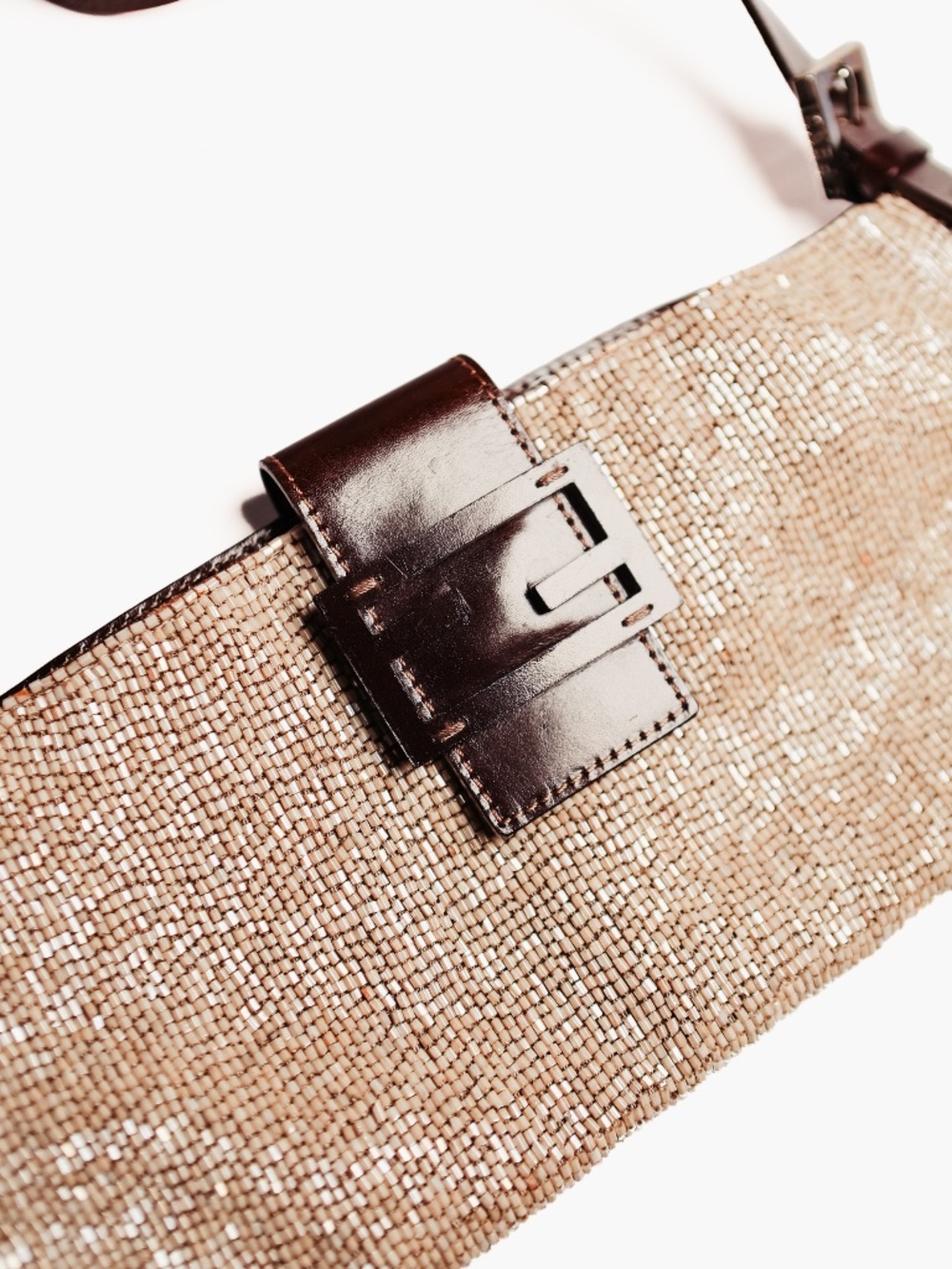 Vintage Fendi Beige Beaded Baguette Bag - Picture 2 of 7